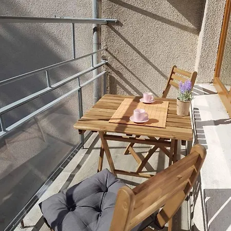 Jasmine Apartament *